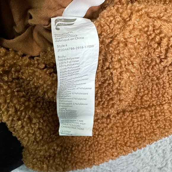Fabletics Spencer Reversible Teddy Bomber Jacket in the Color Sepia Size L - Picture 14 of 15